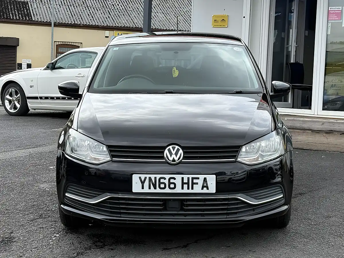 Used 2016 Volkswagen Polo Bluemotion Tech Match Multicolour - Interior and Exterior details 7