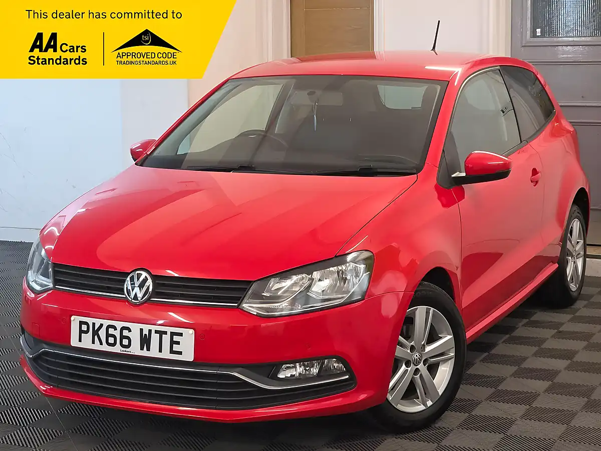 Used 2016 Volkswagen Polo Bluemotion Tech Match Red - Front View
