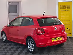 Used 2016 Volkswagen Polo Bluemotion Tech Match Red - Interior and Exterior details 4