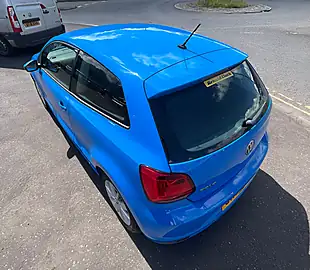 Used 2016 Volkswagen Polo Bluemotion Tech Se Blue - Interior and Exterior details 10