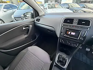 Used 2016 Volkswagen Polo Bluemotion Tech Sel Black - Interior and Exterior details 10