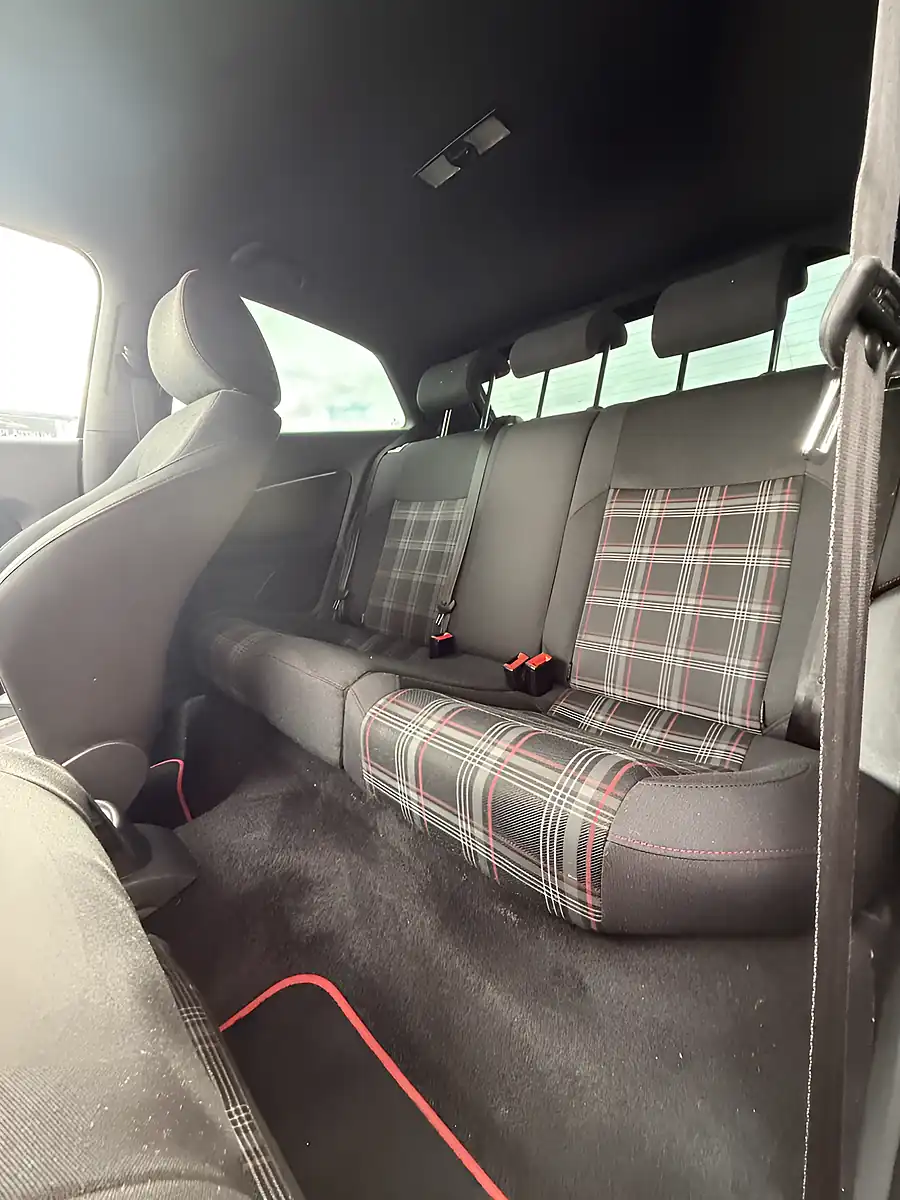 Used 2016 Volkswagen Polo GTI Black - Interior and Exterior details 10