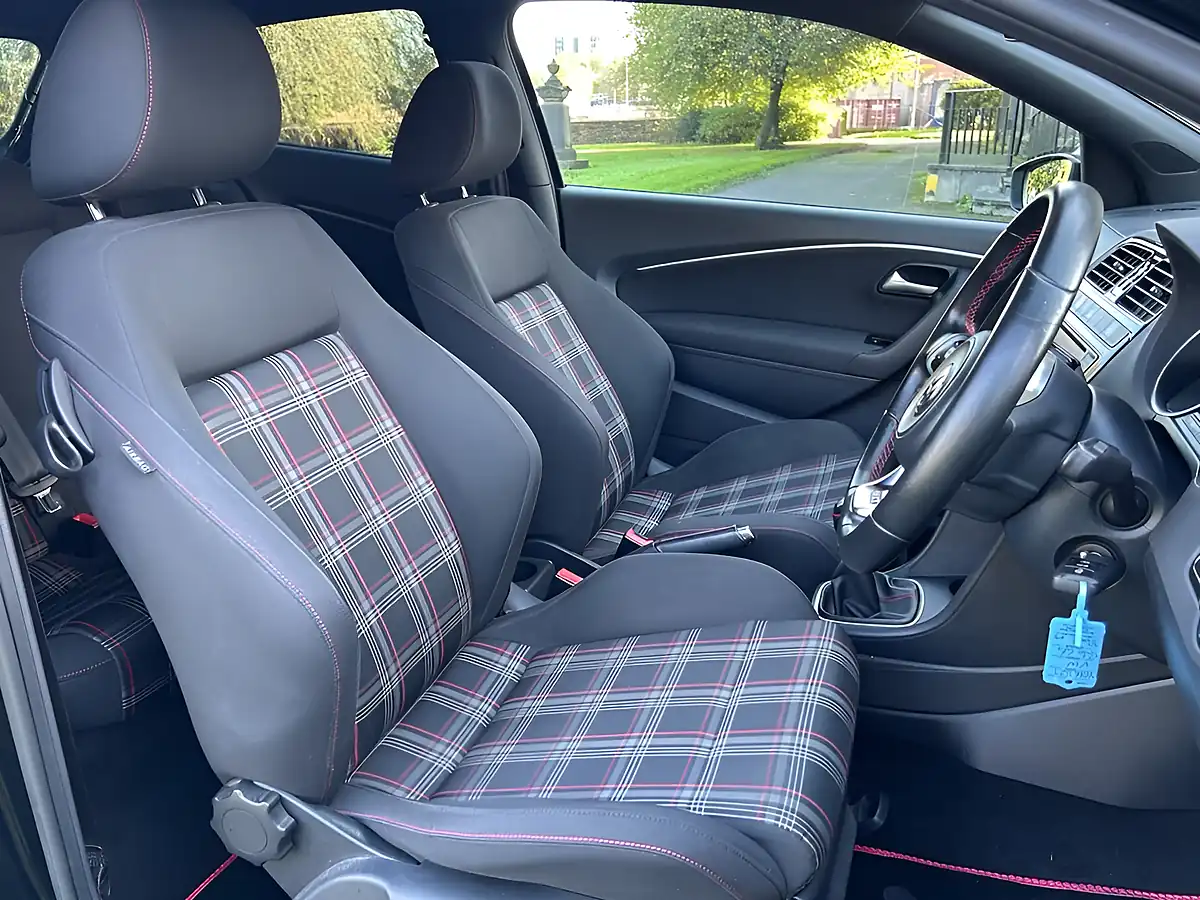 Used 2016 Volkswagen Polo GTI Black - Interior and Exterior details 7