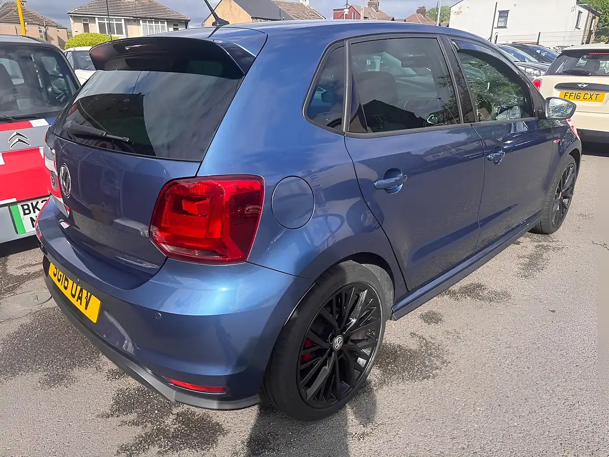 Used 2016 Volkswagen Polo GTI Blue - Interior and Exterior details 7
