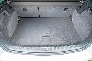 Used 2016 Volkswagen Polo GTI Bluemotion Tech Silver - Interior and Exterior details 15
