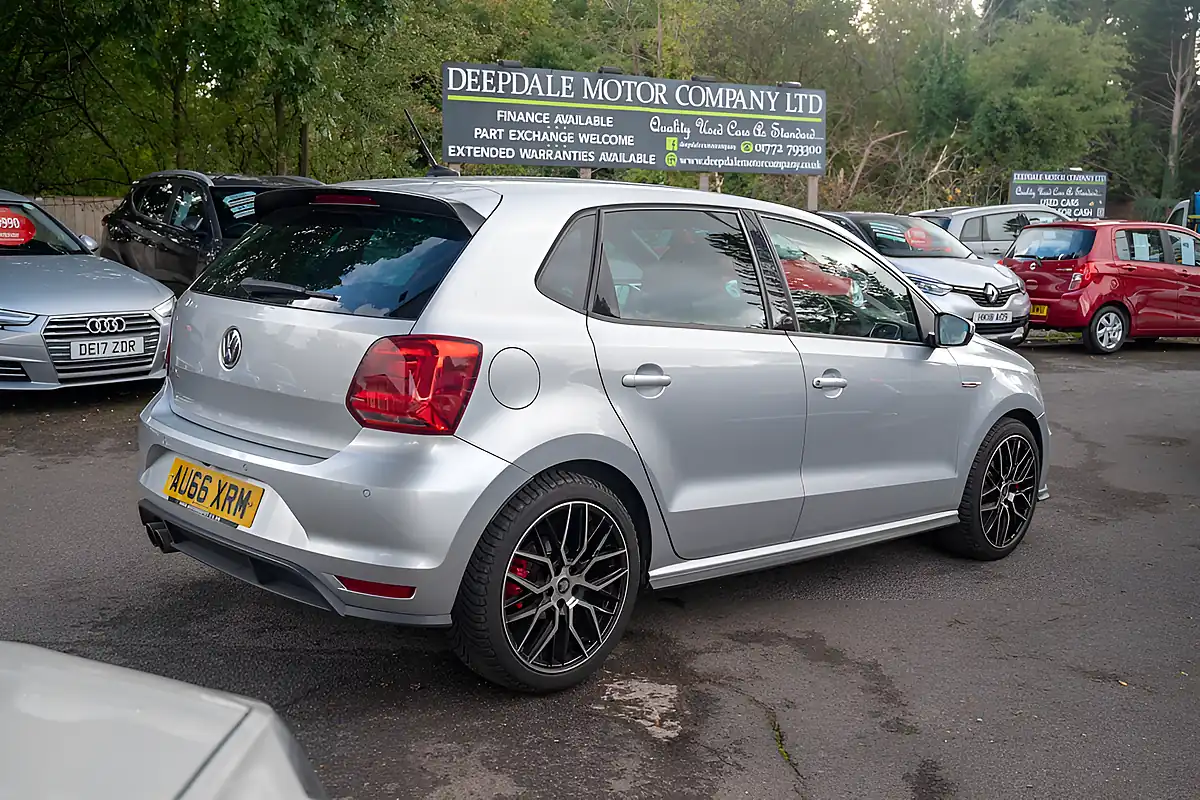 Used 2016 Volkswagen Polo GTI Bluemotion Tech Silver - Interior and Exterior details 9