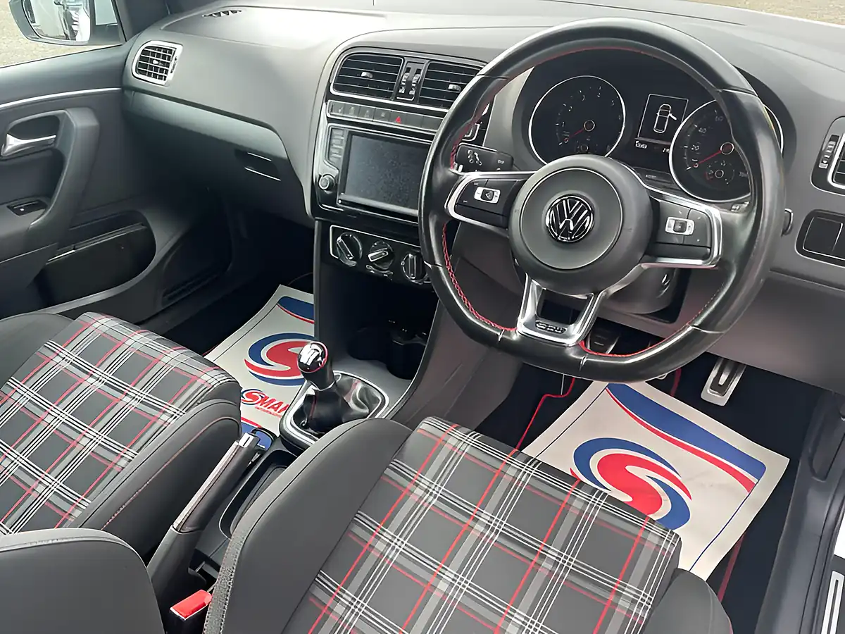 Used 2016 Volkswagen Polo GTI Bluemotion Tech White - Interior and Exterior details 13