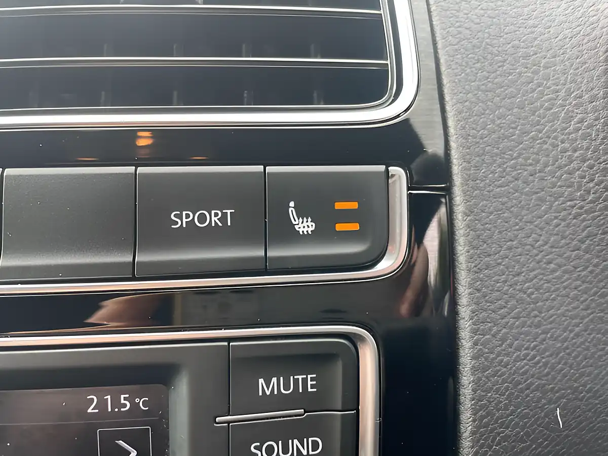 Used 2016 Volkswagen Polo GTI Bluemotion Tech White - Interior and Exterior details 15
