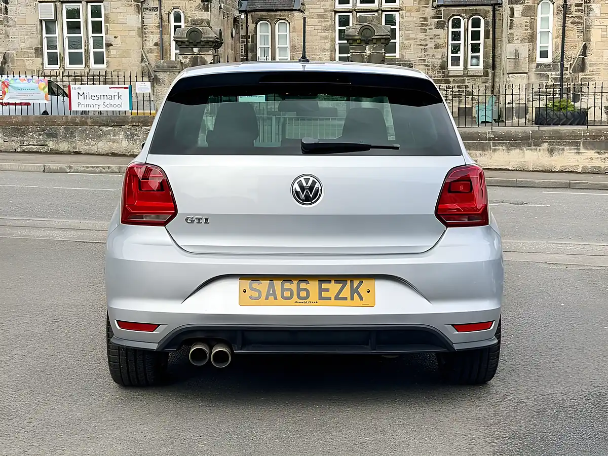 Used 2016 Volkswagen Polo GTI Silver - Interior and Exterior details 10