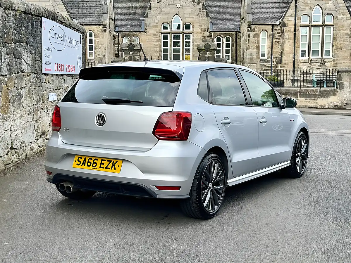 Used 2016 Volkswagen Polo GTI Silver - Interior and Exterior details 9