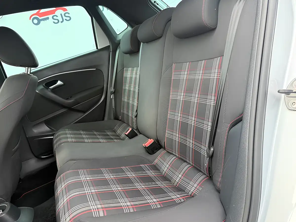 Used 2016 Volkswagen Polo GTI Silver - Interior and Exterior details 15