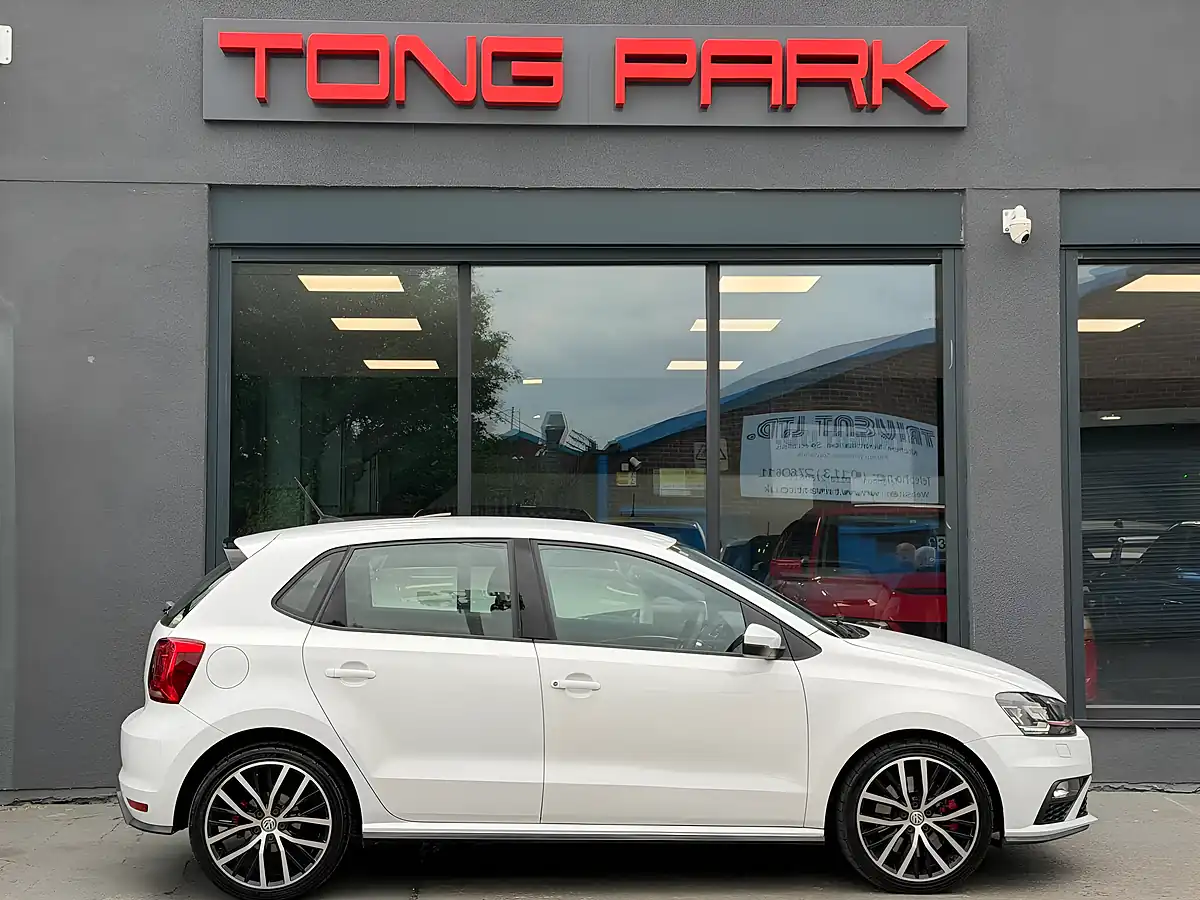 Used 2016 Volkswagen Polo GTI White - Interior and Exterior details 6