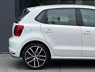 Used 2016 Volkswagen Polo GTI White - Interior and Exterior details 7