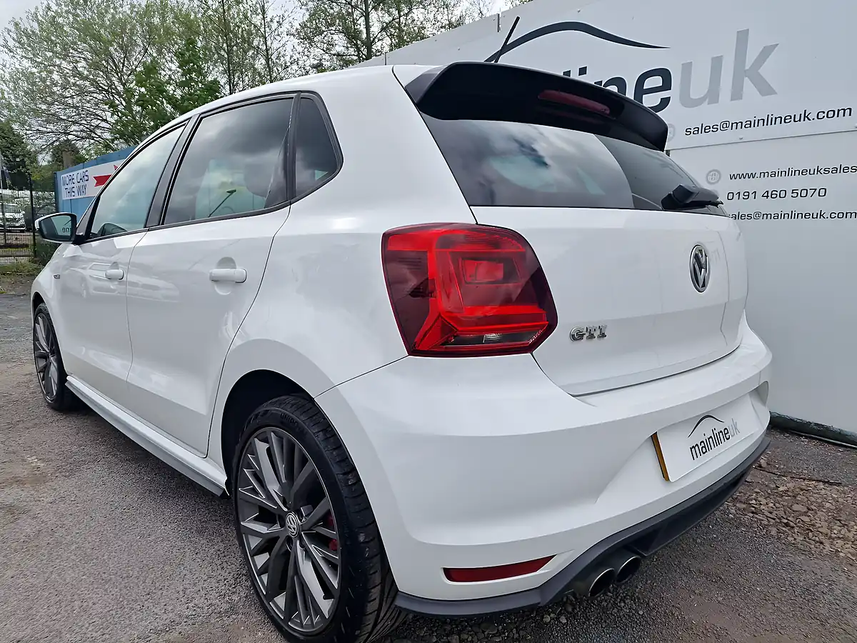 Used 2016 Volkswagen Polo GTI White - Interior and Exterior details 14