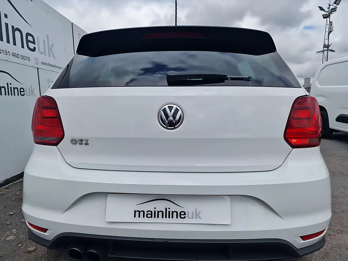 Used 2016 Volkswagen Polo GTI White - Interior and Exterior details 17