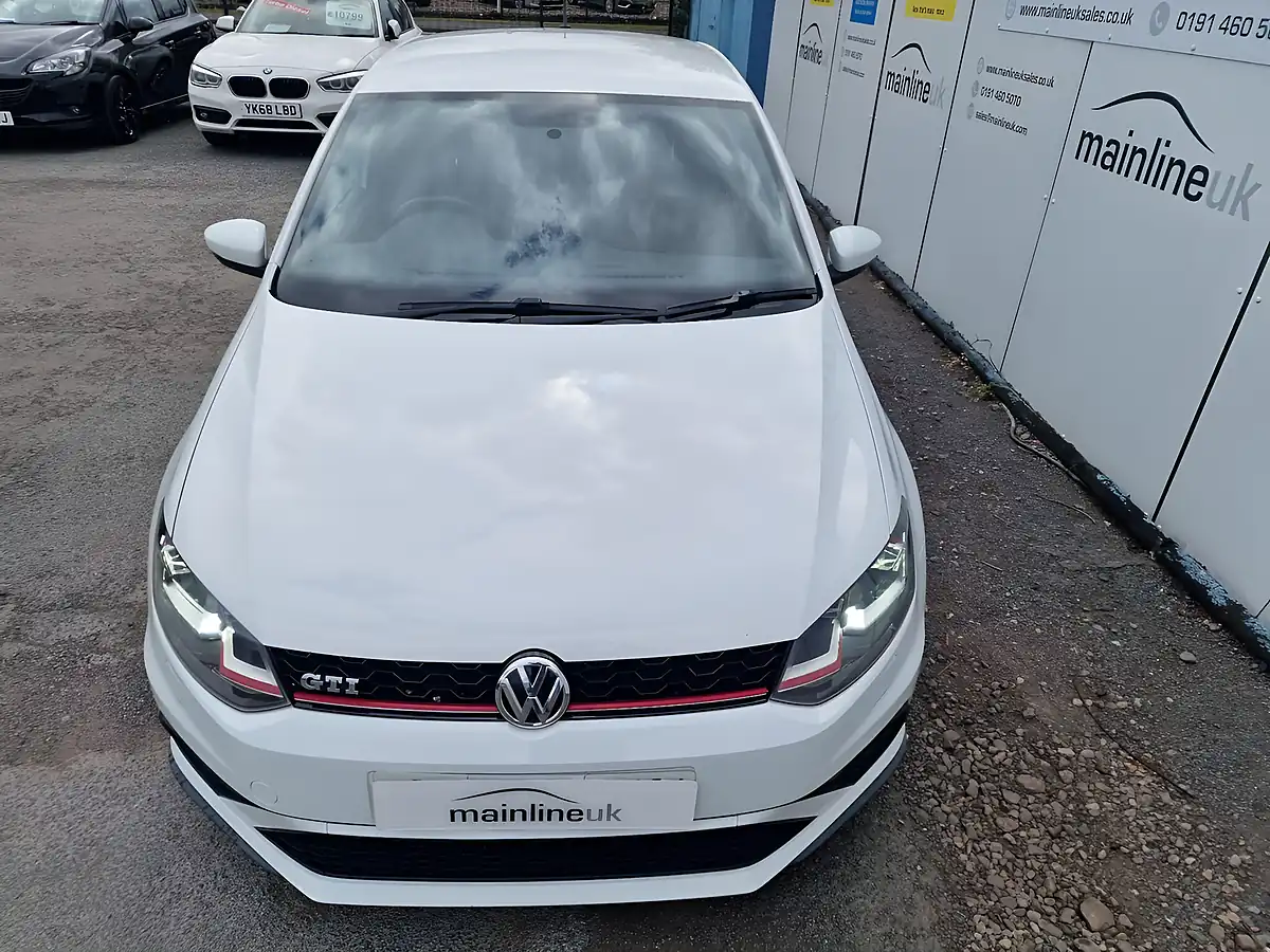 Used 2016 Volkswagen Polo GTI White - Interior and Exterior details 2