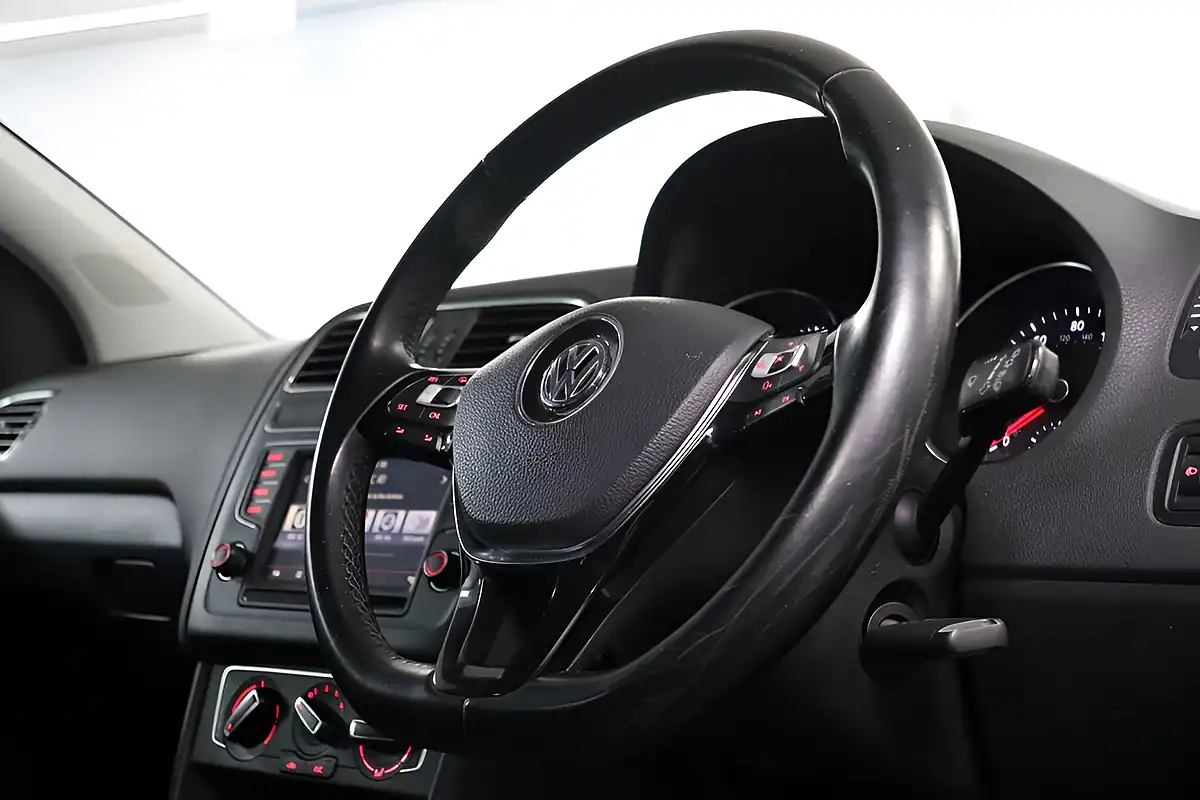 Used 2016 Volkswagen Polo Match Black - Interior and Exterior details 10