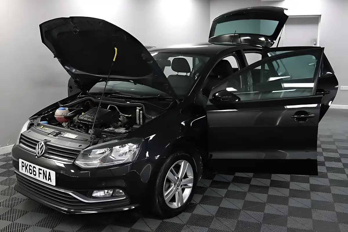 Used 2016 Volkswagen Polo Match Black - Interior and Exterior details 14