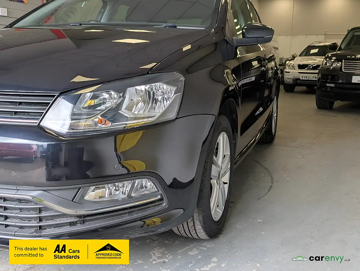 Used 2016 Volkswagen Polo Match Black - Interior and Exterior details 4