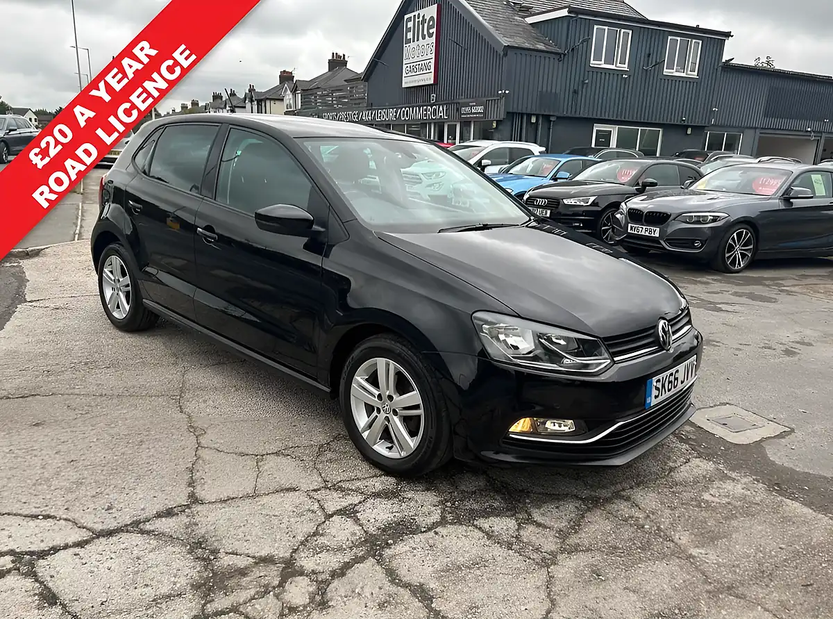 Used 2016 Volkswagen Polo Match Black - Front View