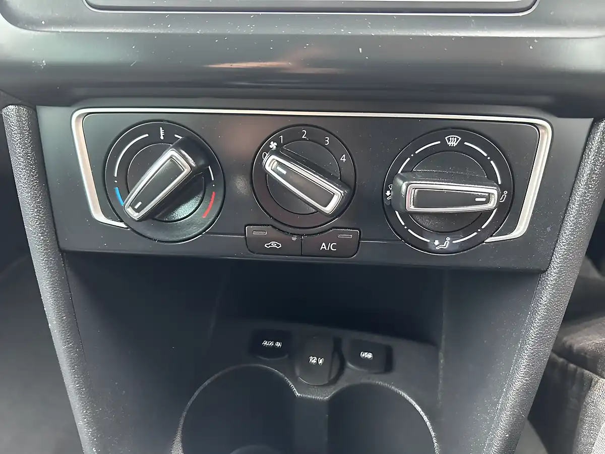 Used 2016 Volkswagen Polo Match Black - Interior and Exterior details 9