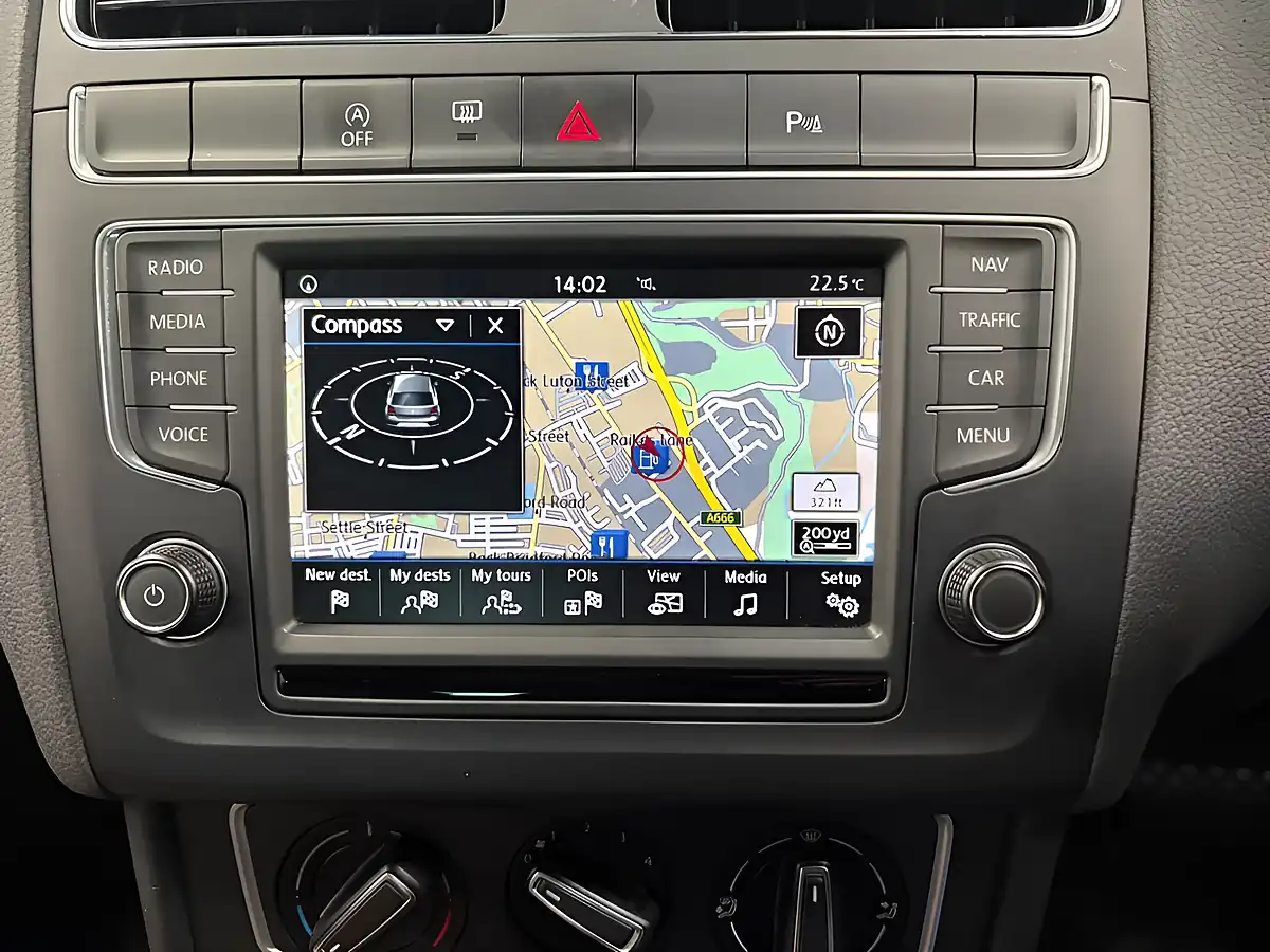 Used 2016 Volkswagen Polo Match Black - Interior and Exterior details 16
