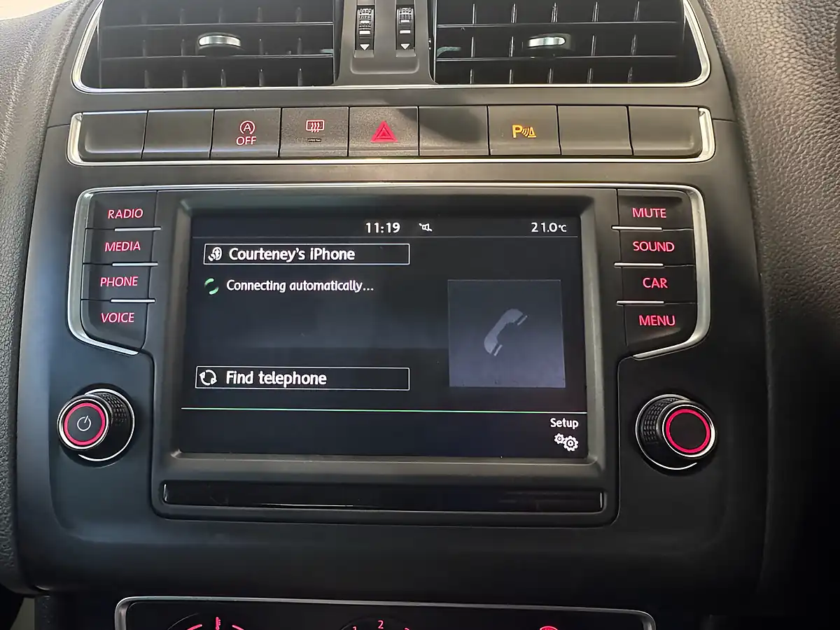 Used 2016 Volkswagen Polo Match Black - Interior and Exterior details 18
