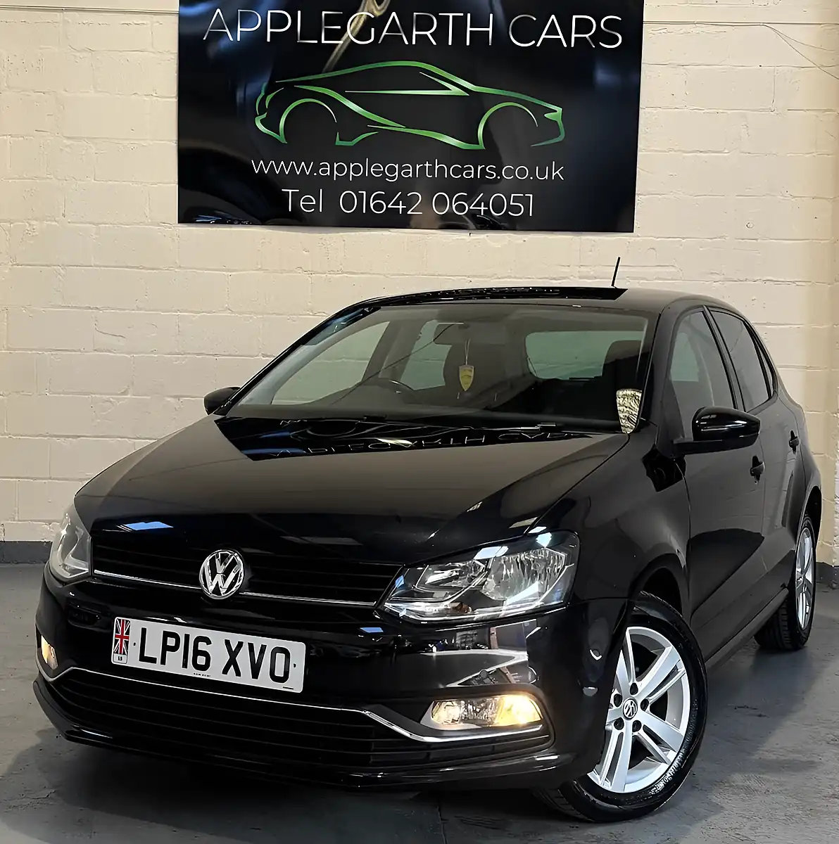 Used 2016 Volkswagen Polo Match Black - Interior and Exterior details 5