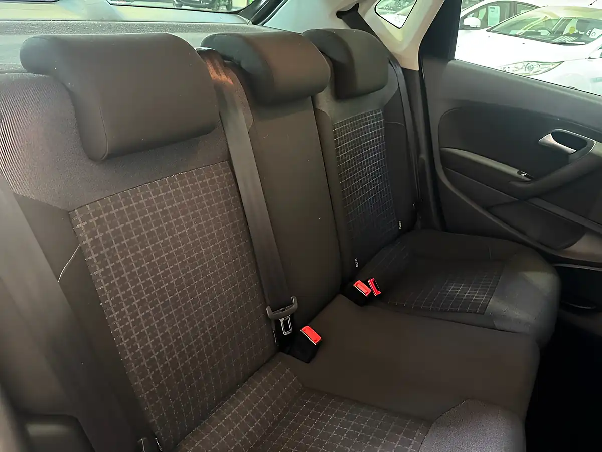 Used 2016 Volkswagen Polo Match Black - Interior and Exterior details 9