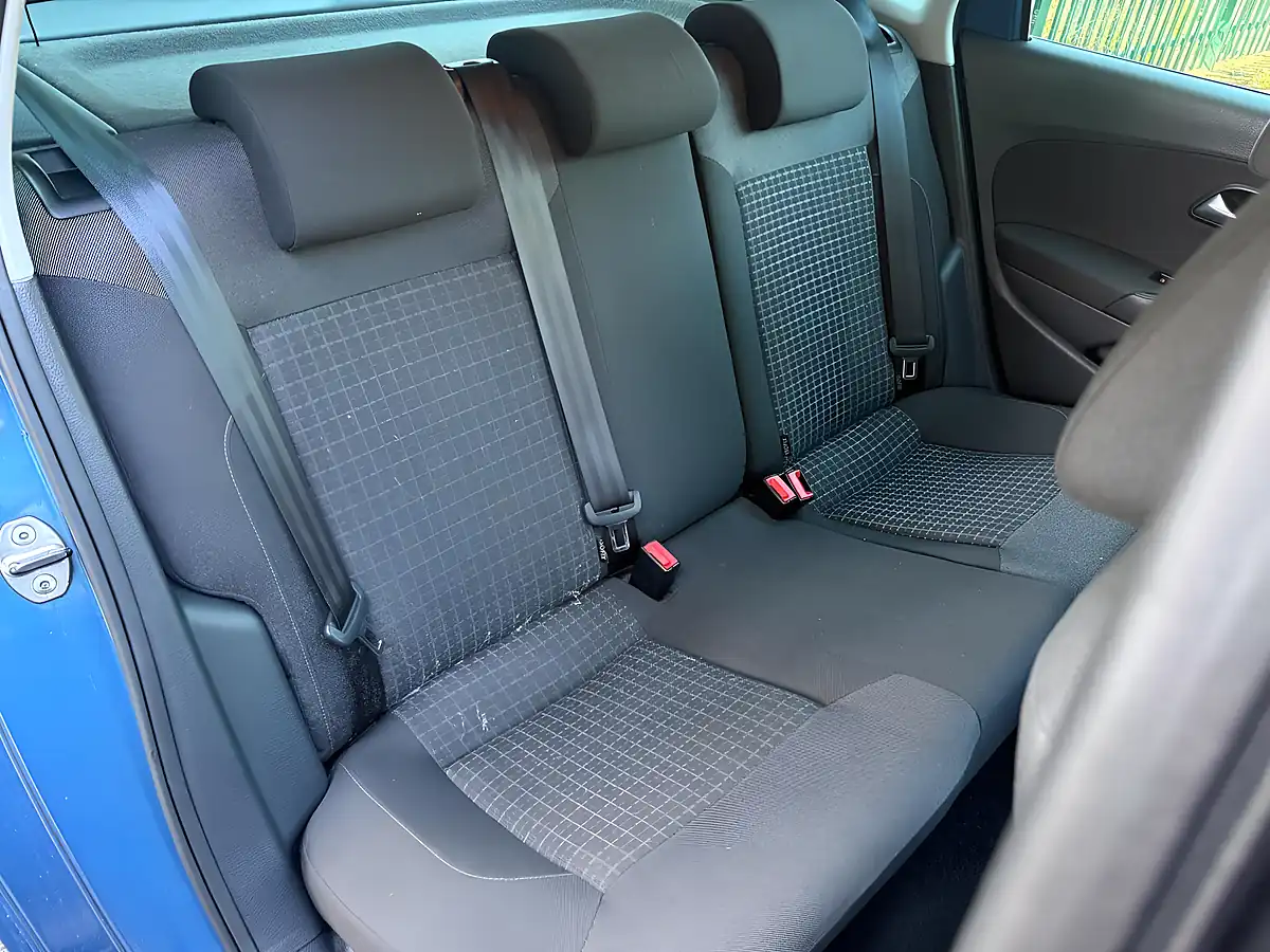 Used 2016 Volkswagen Polo Match Blue - Interior and Exterior details 13