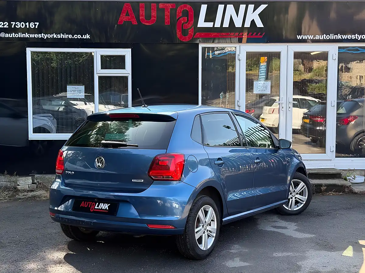 Used 2016 Volkswagen Polo Match Blue - Interior and Exterior details 4