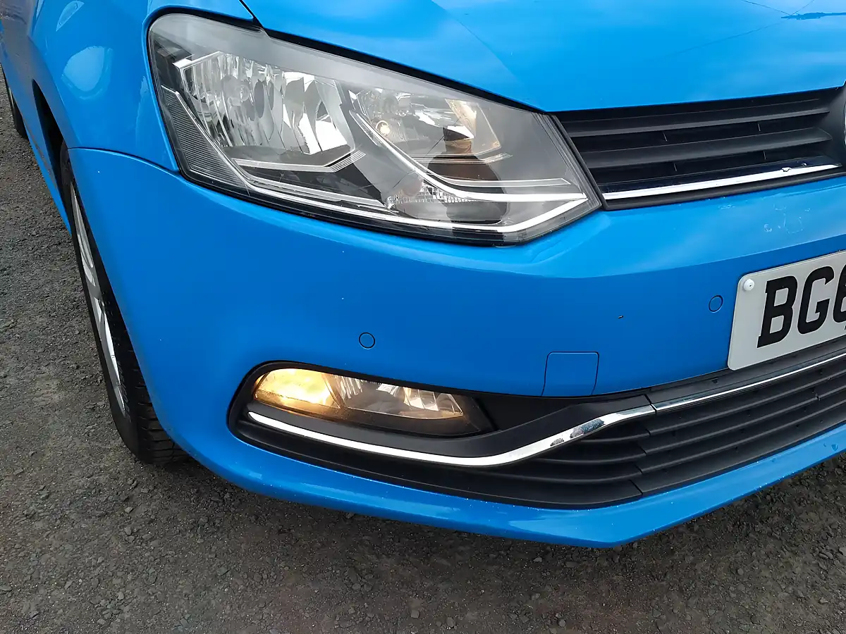 Used 2016 Volkswagen Polo Match Blue - Interior and Exterior details 10