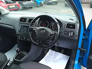 Used 2016 Volkswagen Polo Match Blue - Interior and Exterior details 12