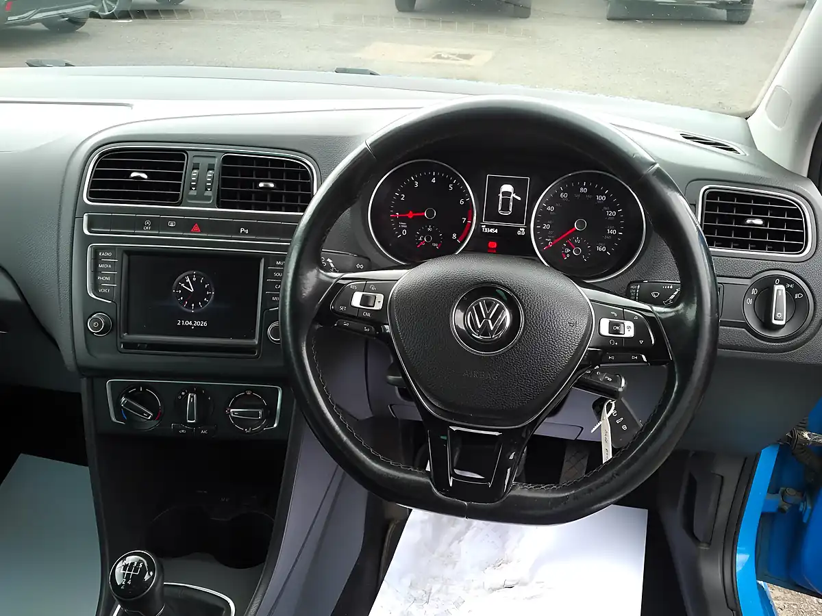 Used 2016 Volkswagen Polo Match Blue - Interior and Exterior details 15