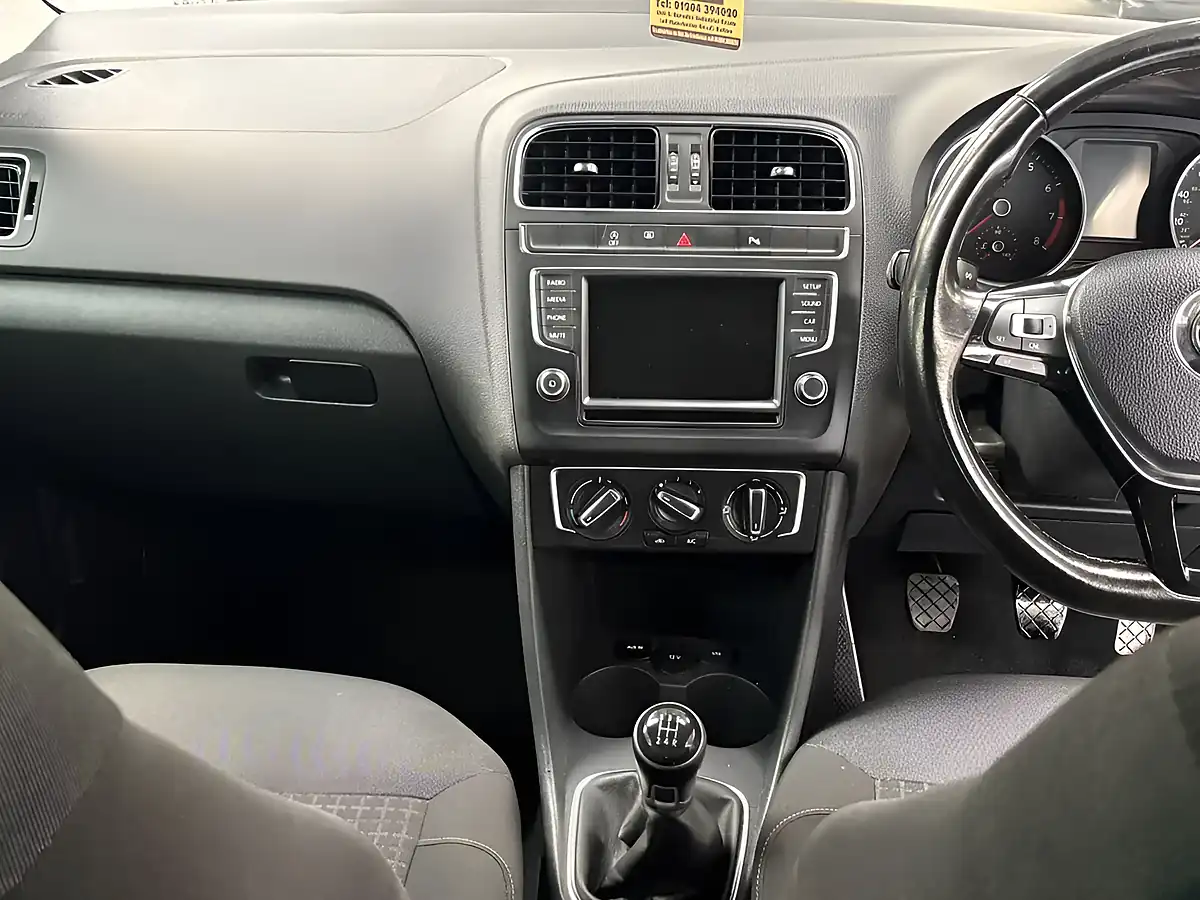 Used 2016 Volkswagen Polo Match Blue - Interior and Exterior details 15
