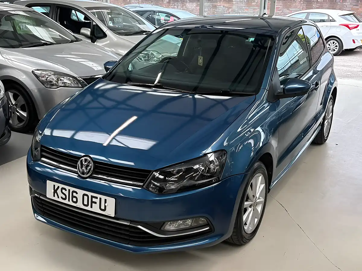 Used 2016 Volkswagen Polo Match Blue - Interior and Exterior details 3