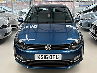 Used 2016 Volkswagen Polo Match Blue - Interior and Exterior details 7