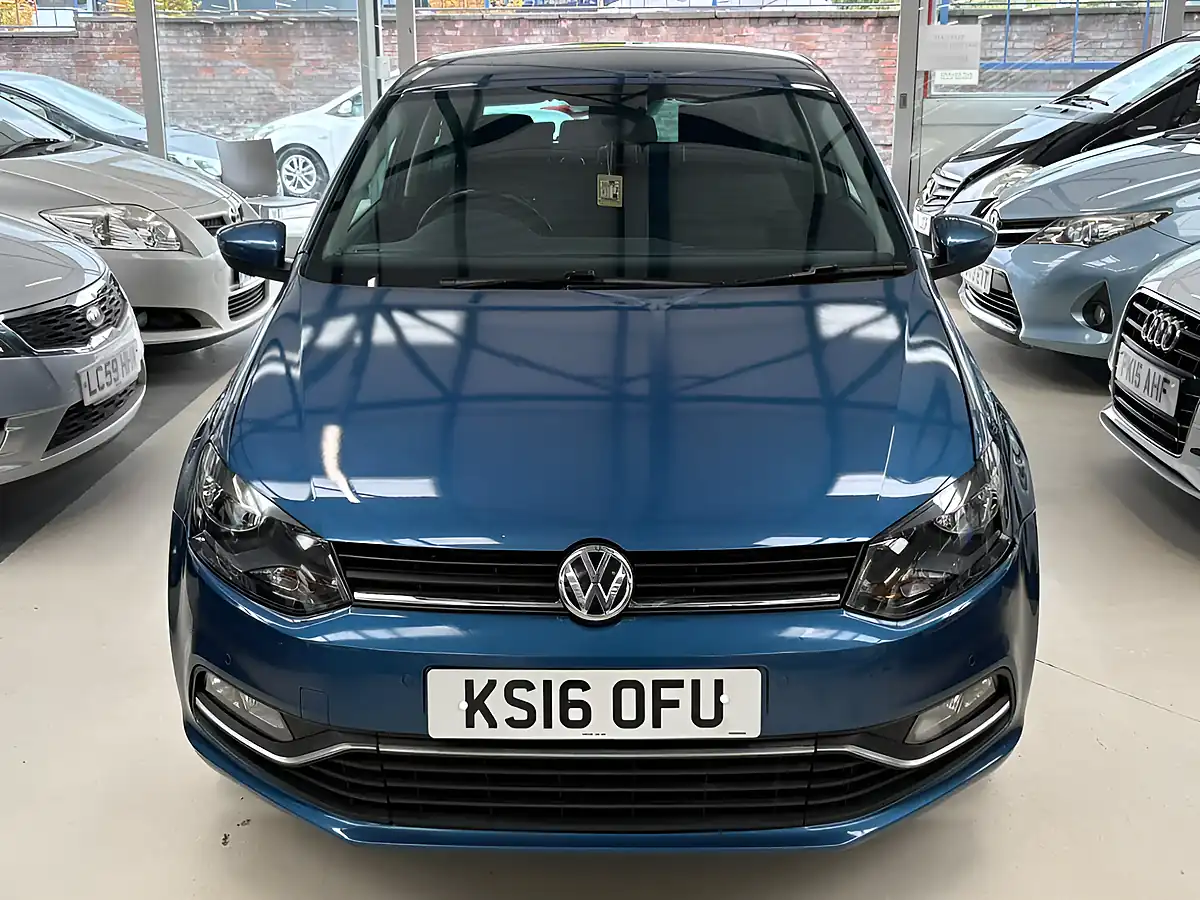 Used 2016 Volkswagen Polo Match Blue - Interior and Exterior details 7