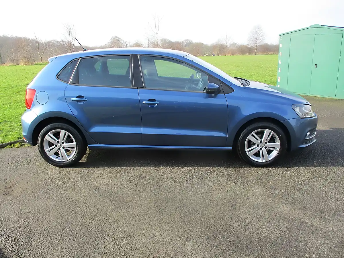 Used 2016 Volkswagen Polo Match Blue - Interior and Exterior details 3