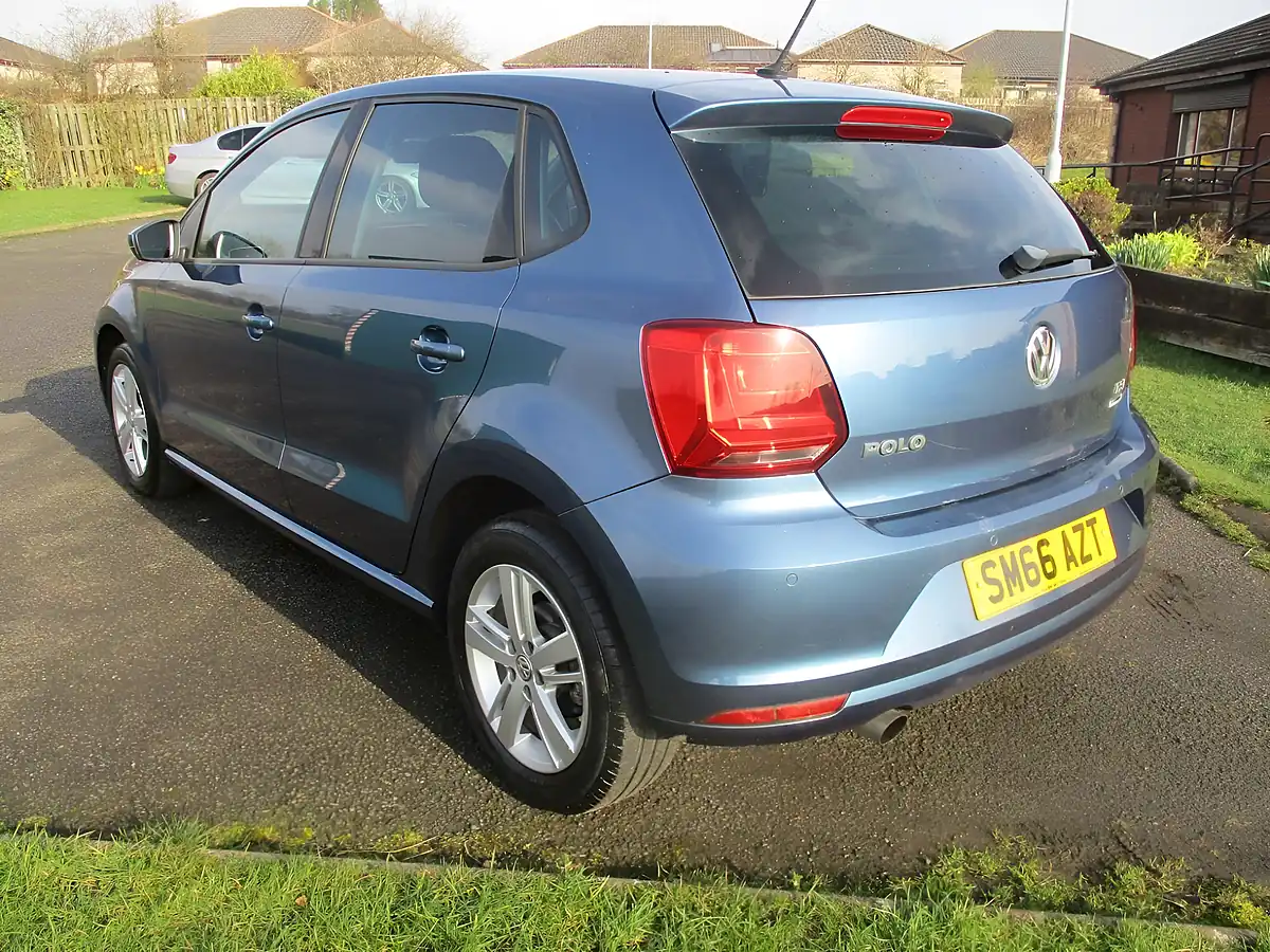 Used 2016 Volkswagen Polo Match Blue - Interior and Exterior details 7