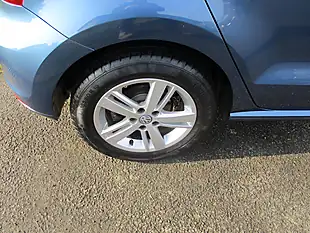 Used 2016 Volkswagen Polo Match Blue - Interior and Exterior details 9