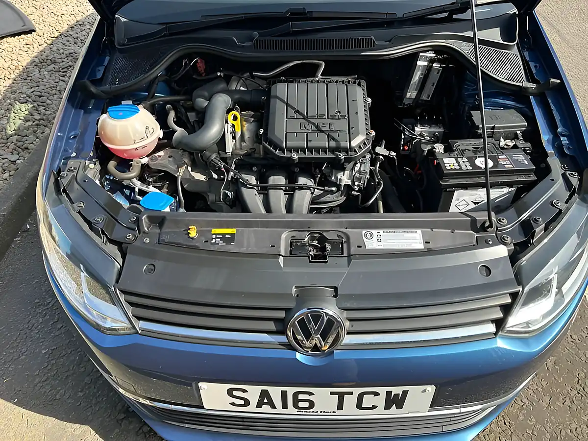 Used 2016 Volkswagen Polo Match Blue Silk - Interior and Exterior details 13
