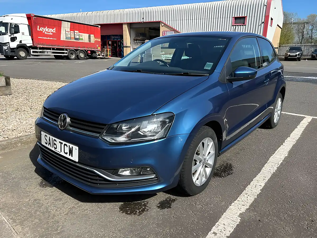 Used 2016 Volkswagen Polo Match Blue Silk - Interior and Exterior details 3