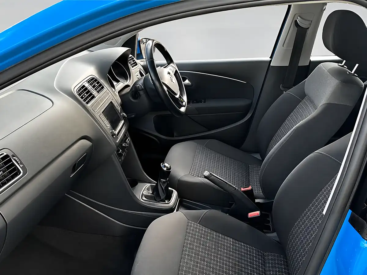 Used 2016 Volkswagen Polo Match Edition Blue - Interior and Exterior details 6