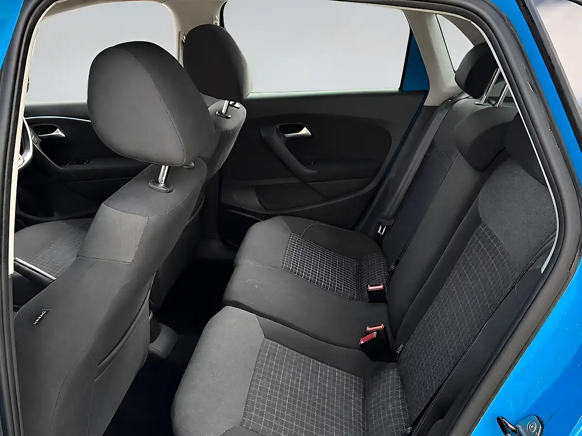 Used 2016 Volkswagen Polo Match Edition Blue - Interior and Exterior details 7