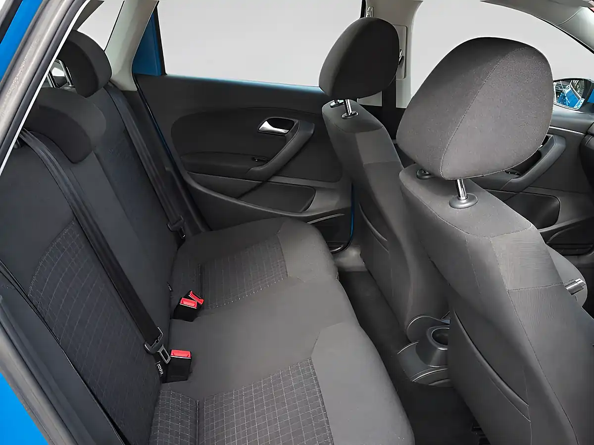 Used 2016 Volkswagen Polo Match Edition Blue - Interior and Exterior details 8