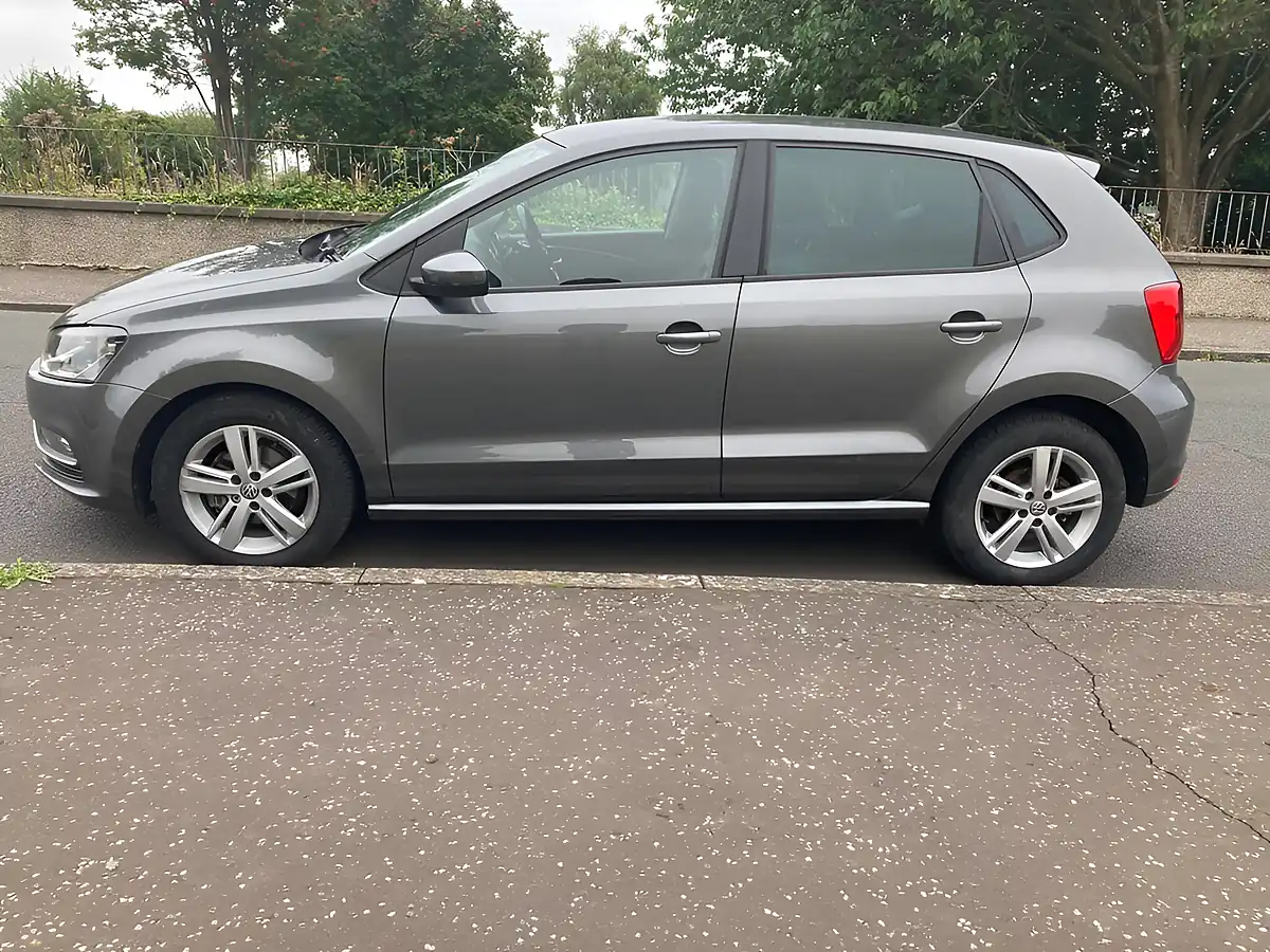 Used 2016 Volkswagen Polo Match Grey - Interior and Exterior details 5