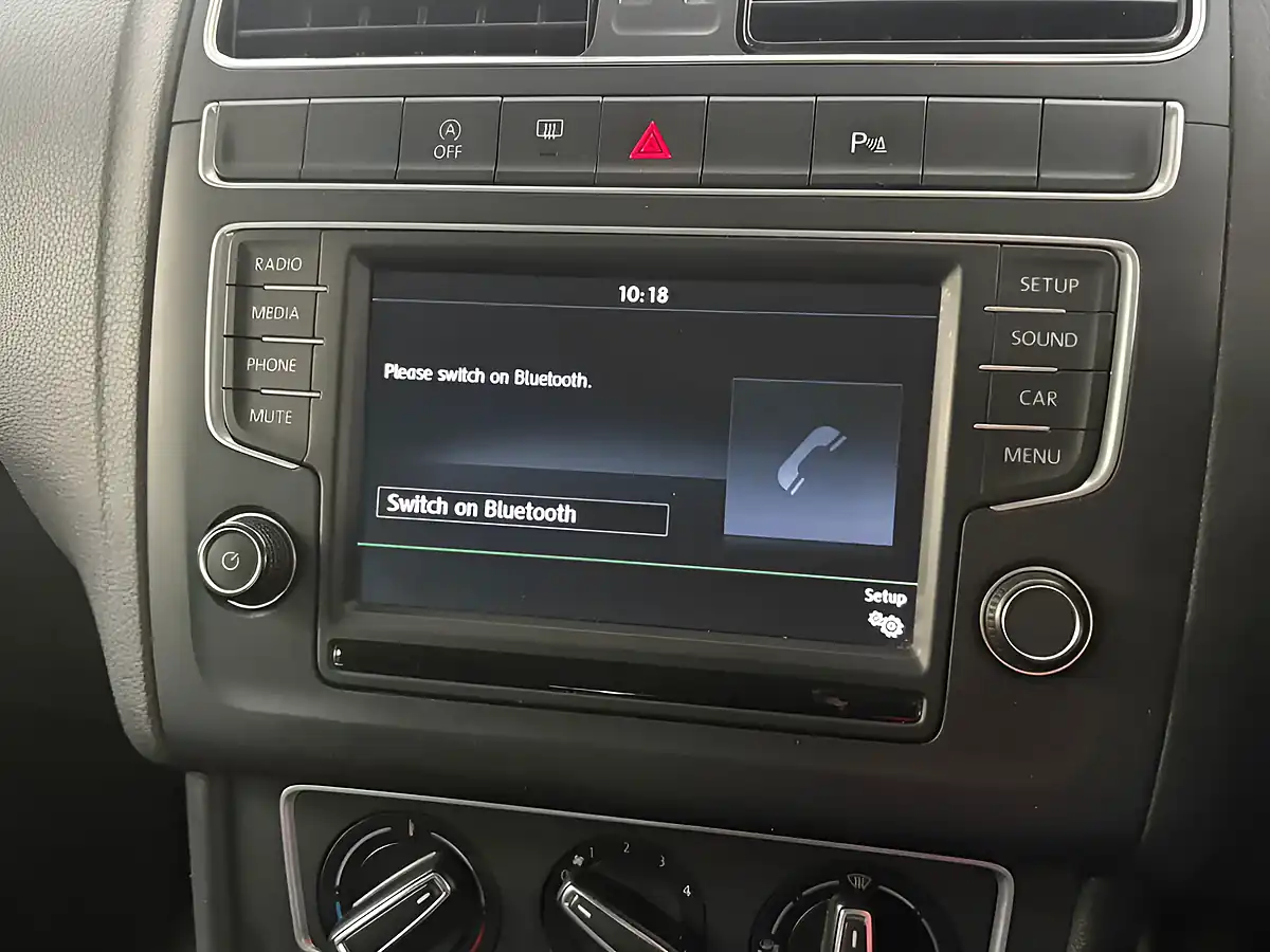 Used 2016 Volkswagen Polo Match Grey - Interior and Exterior details 15