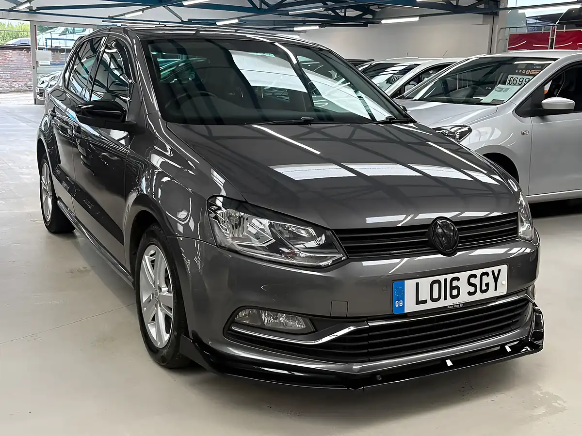 Used 2016 Volkswagen Polo Match Grey - Interior and Exterior details 5