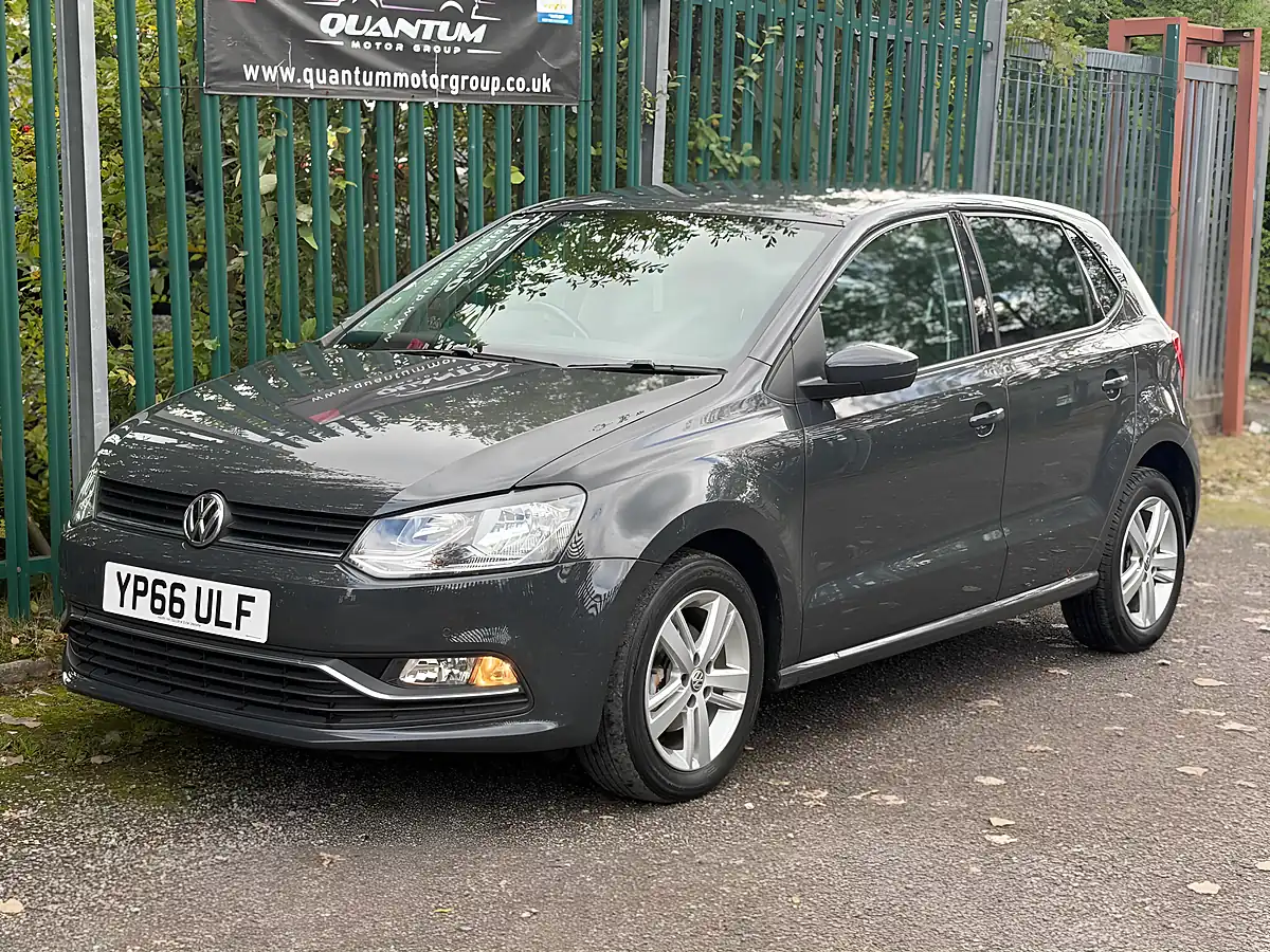 Used 2016 Volkswagen Polo Match Grey - Interior and Exterior details 12